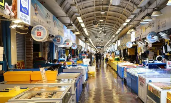 1692943621467585.png image.png