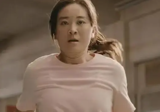 贾玲减重100斤，其健身教练发声：只有亲历者才知道有多艰辛！