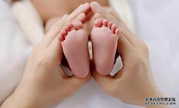 假孕竟然也是两道杠怎么回事,验孕棒假孕有几种情况