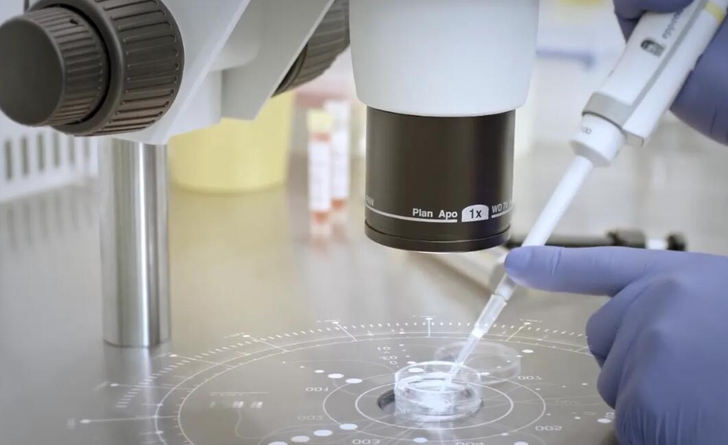 胚胎移植术后胚胎会掉出来吗？北京试管婴儿医院哪家好？