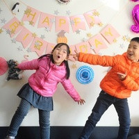 江西试管医院 江西省妇幼保健院简介江西省妇幼保健院位于江西省南昌市八一大道318 号，创建于1953年。它是江西省妇幼医疗、保健、科研、 教学、生殖健康技术指导中心；它是卫生部确定的我国南 方片妇产科主治医师进修基地；它是南昌大学医学院、江 西中医学院、赣南医学院等高等医学院校的教学和实习 基地；它是妇产科、儿科医学硕士研究生学位培训点；它 是江西卫生系统文明规范服务示范窗口单位。2001年以 来江西省妇幼保健院荣获《全国百姓放心医院》、《江西省 价格计量信得过单位》、《省级群众满意医院》、《江西省文 明单位》和《国内安全保卫工作优秀单位》等称号。江西 省卫生厅授予我院为《江西省围产医学中心》、《江西省妇 产科微创介入中心》、《江西省辅助生殖技术中心》、《江西 省产前诊断中心》、《江西省新生儿筛查中心》等称号；授 予我院产科、妇科肿瘤科、生殖健康科为江西省医学领先 专业学科；妇产科微创介入中心为江西省医学领先专业 建设学科。 ‘60天孕囊图男孩女孩’