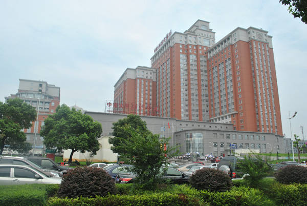 成都试管机构 成都西囡妇科医院能做三代试管吗？三代试管让生育有更多可能！ ‘怀孕19周女孩特征’