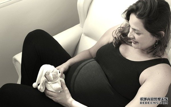 早孕检查项目科普,这4个孕检项目一个都不能少