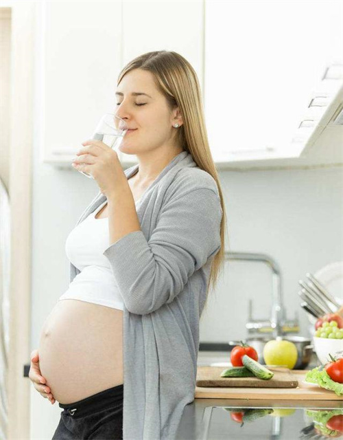 1695194400600946.jpg 孕40.jpg