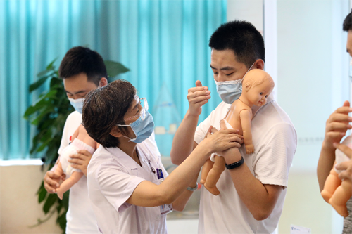 1702106265234801.png 孕127.png