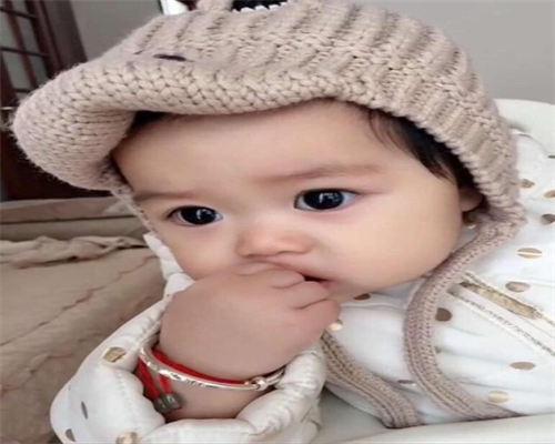 女性子宫内膜薄怎么办,子宫内膜薄能顺利完成试管婴儿胚胎移植手术吗?