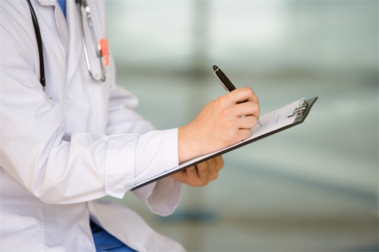 试管4bc囊胚解冻后的级别怎样?4bb囊胚解冻后成5bb是怎么回事