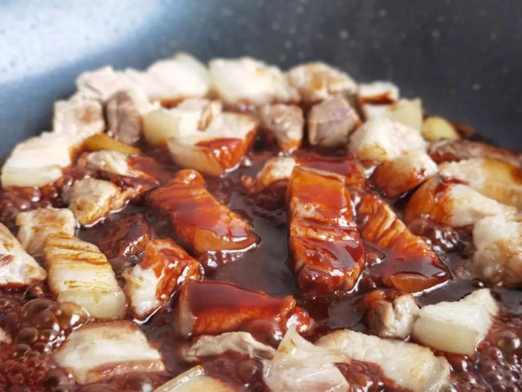 新型肺炎期间，如何在家晒被子？晒被子是否会传播病毒？