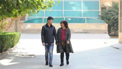 备孕不成功:男女双方在助孕门诊需要做什么检查项目?