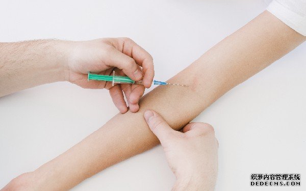 南充川北医学院附属医院人工授精一次要多少钱？